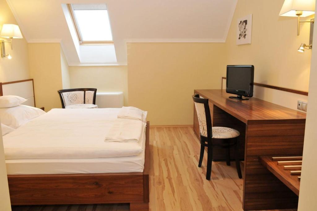 Mizse Motel Lajosmizse Quarto foto